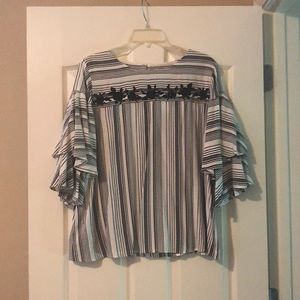 Loft NWT Linen top with beaded flowers Large